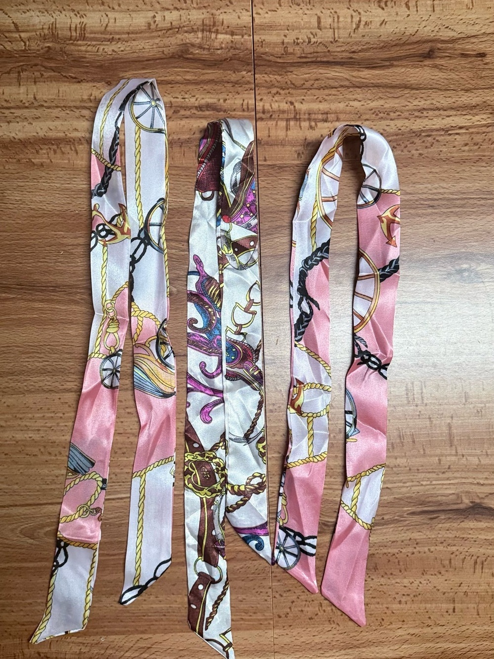 Satin Set of 3 Silky Pink Chain & Equestrian Print Scarf Ribbon Hair Tie - Picture 4 of 4